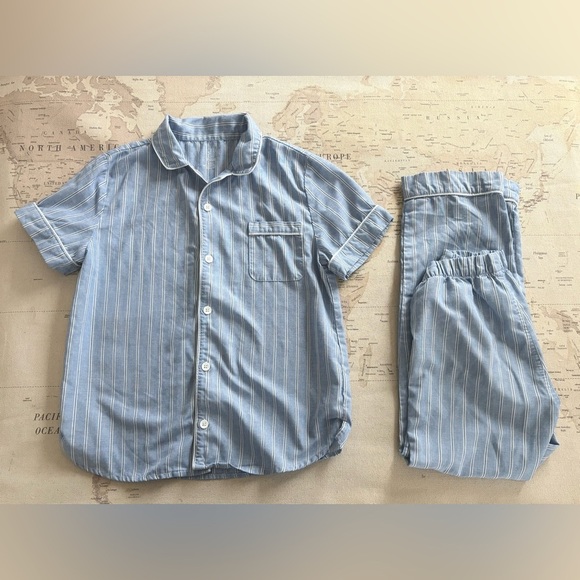 Gap 100% Recycled Striped PJ Set | Size 8 Unisex Color Blue stripe - Picture 3 of 9